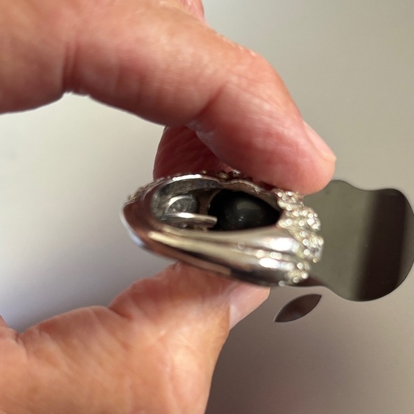 Kenneth Jay Lane Black and Silver Statement Ring - Picture 6 of 8